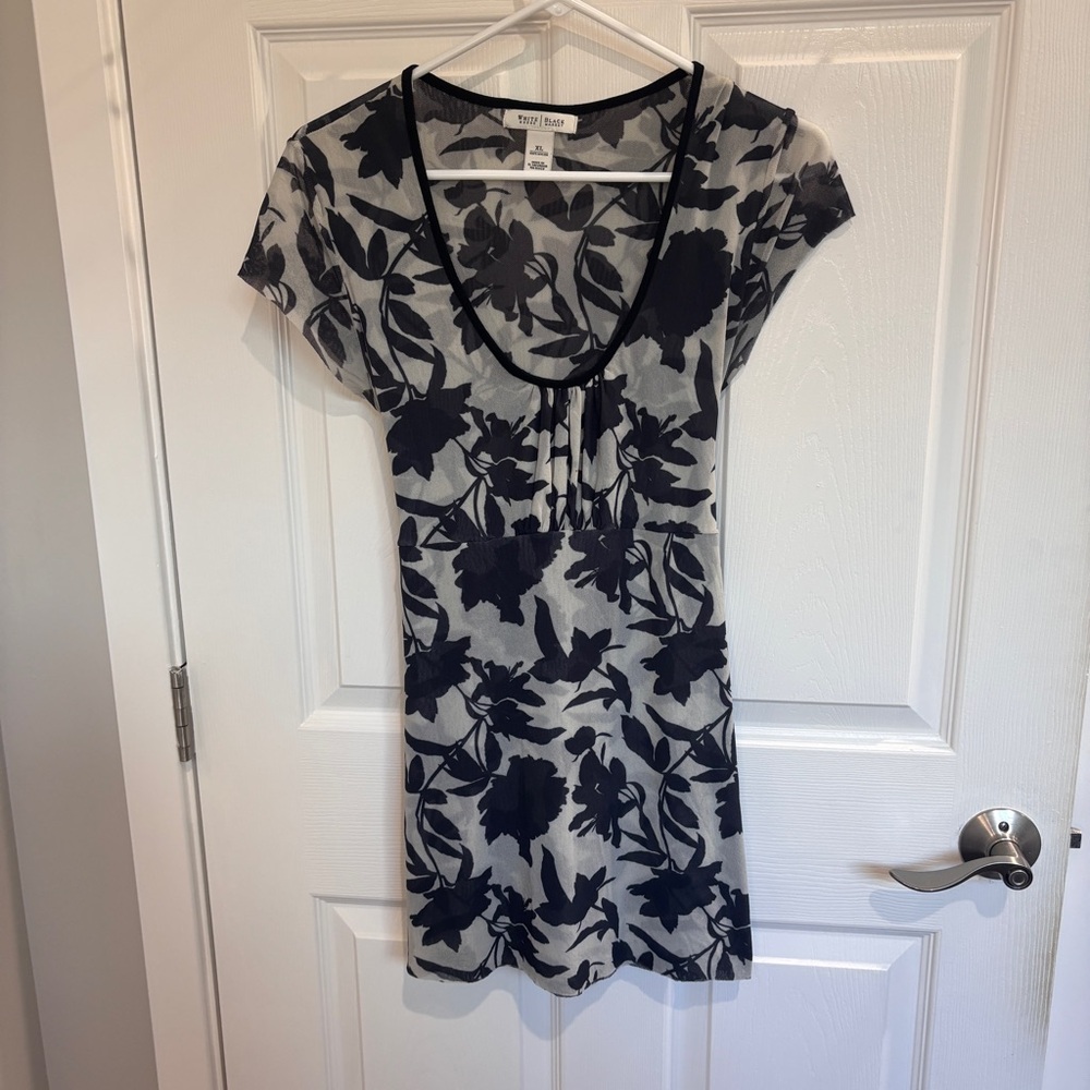 White House Black Market Floral top